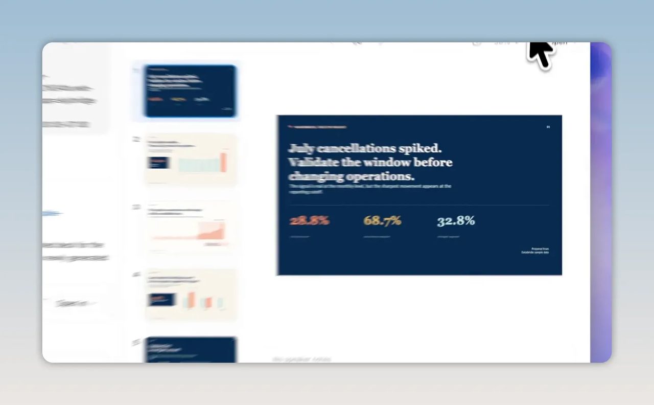 หน้าจอ Google Slides แสดงสไลด์สรุปการยกเลิกเดือนกรกฎาคมพร้อมแถบสไลด์ด้านซ้าย