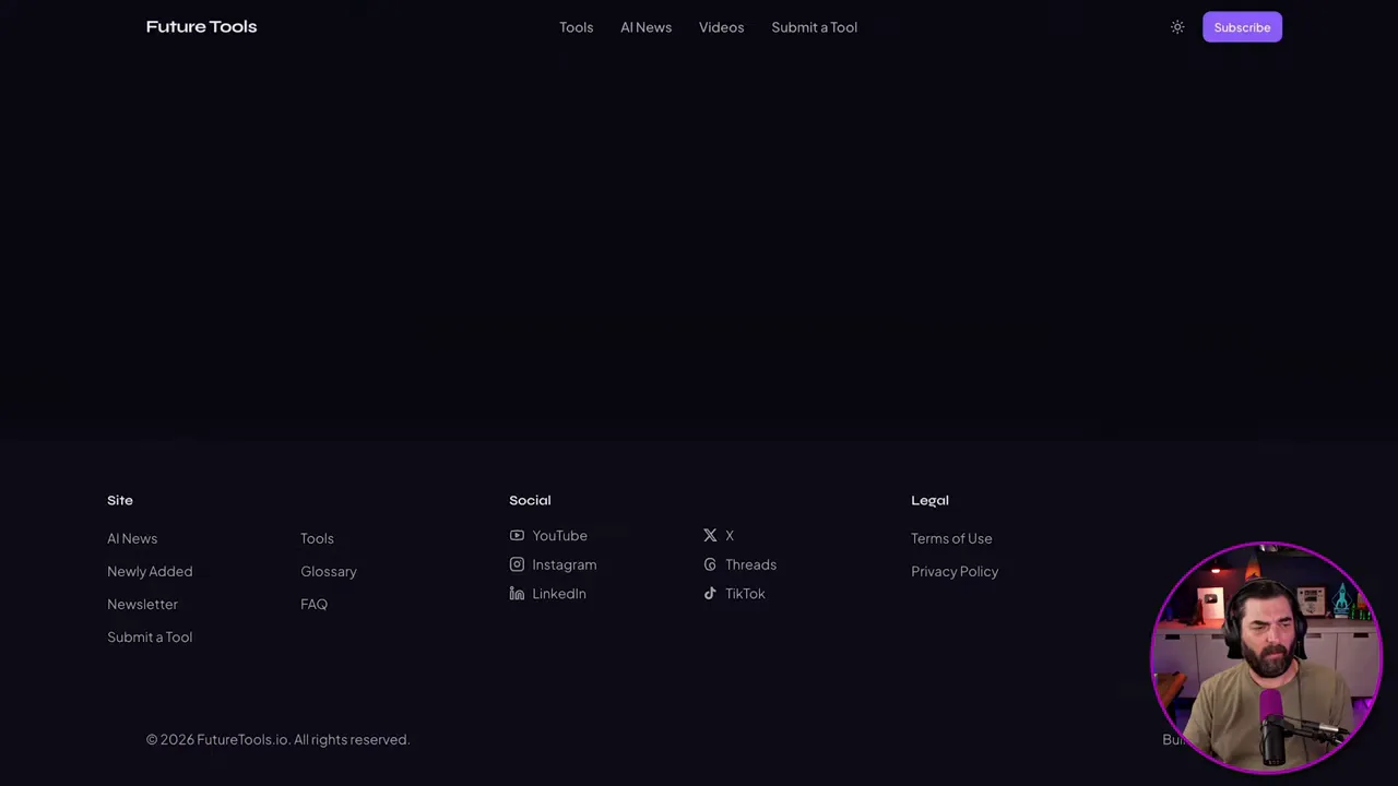 ภาพหน้า FutureTools แสดงเมนูและส่วนท้ายเว็บไซต์ โดยไม่มีหน้าต่างส่วนขยาย Page Brief ปรากฏในภาพนี้