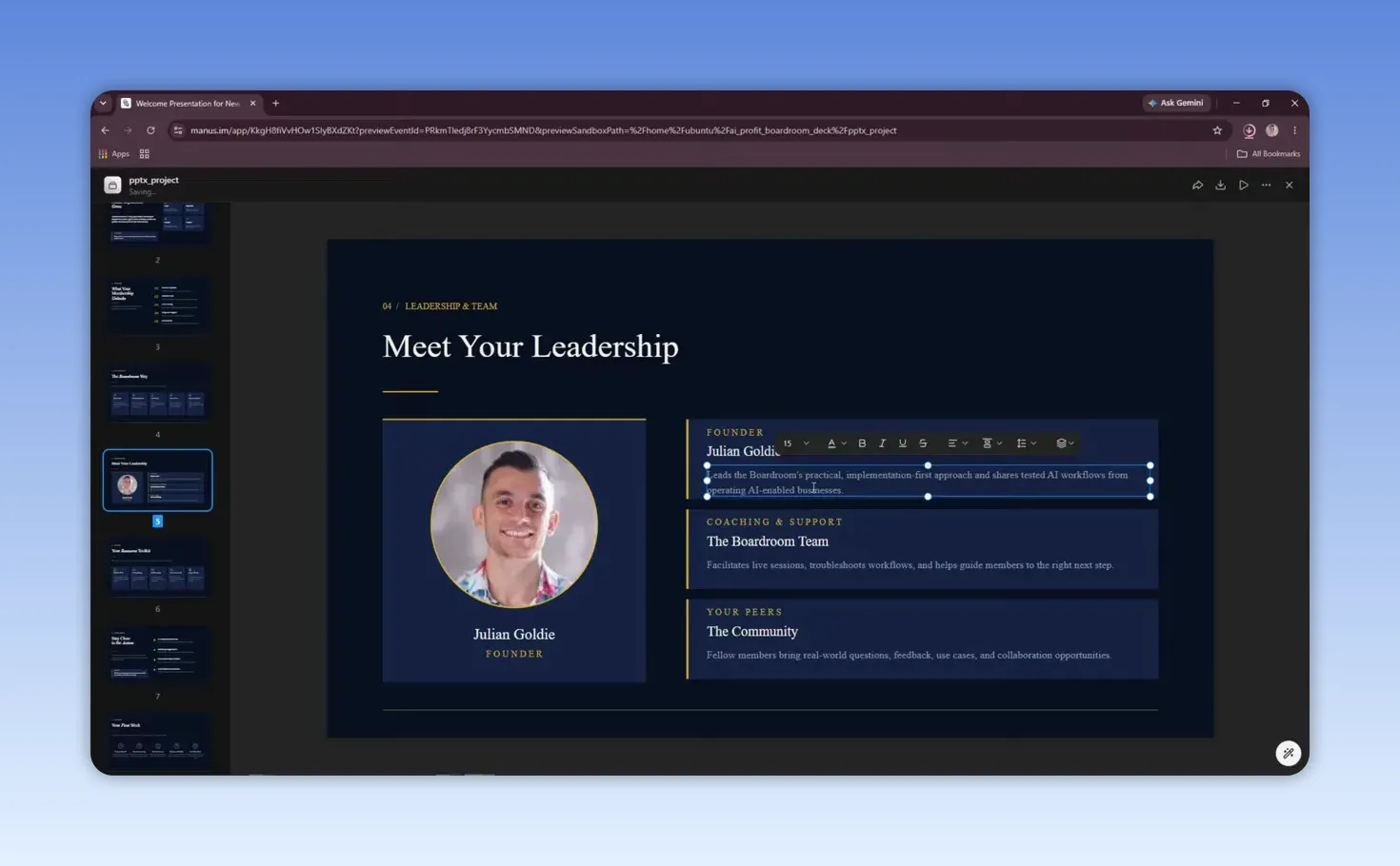 สไลด์ Meet Your Leadership พร้อมกล่องข้อความที่ถูกเลือกเพื่อแก้ไข